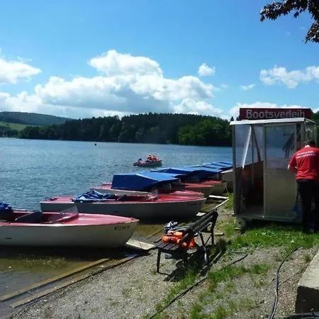 In Der Naehe Des Skigebietes In アパート Diemelsee
