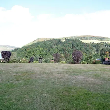 In Der Naehe Des Skigebietes In